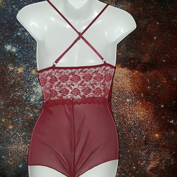 Red Rose Lace Sheer Mesh Crossback Romper Teddy - Picture 3 of 4